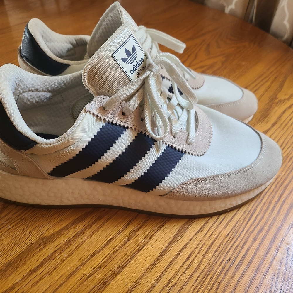 Adidas I-5923 (Iniki) Size US10